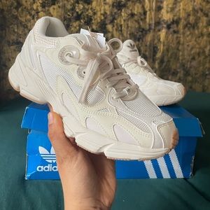 Adidas Astir Wonder White/Gum Shoes